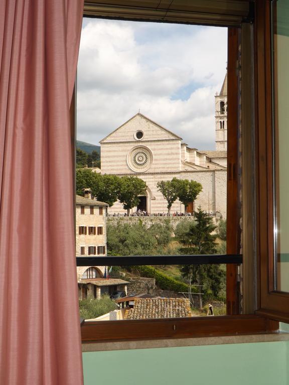 Camere Santa Chiara Assisi Room photo